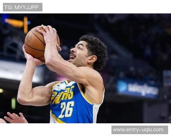 小卡近期表现惊艳场均327分68篮板助攻数据全面罚球命中率高达897